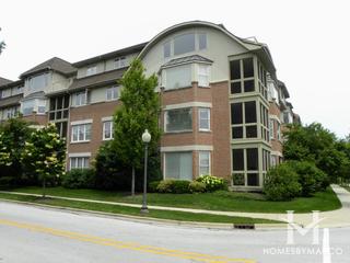 Photos of River North building in Geneva, IL