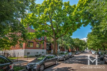 Wolfram Towers building in the Bucktown neighborhood of Chicago, IL