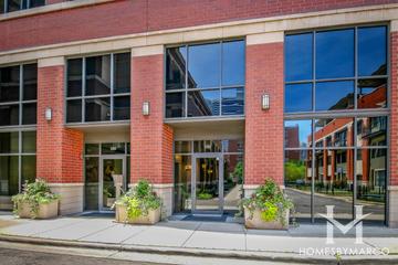 Kinzie Station building in the West Loop neighborhood of Chicago, IL