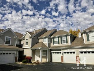 Briarcourt Villas subdivision in Aurora, IL