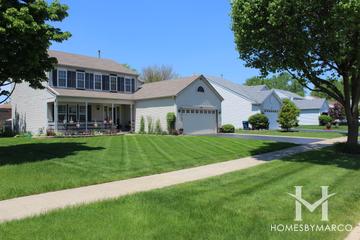 Edgebrook Estates subdivision in Aurora, IL