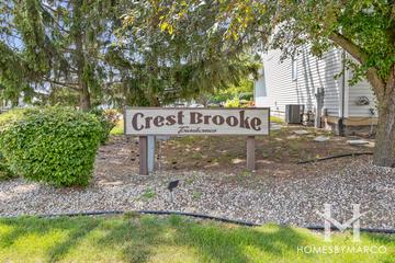 Photos of Crestbrooke subdivision in Crest Hill, IL