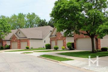 Westwind Oaks subdivision in Aurora, IL