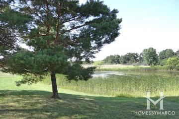 Oak Knoll subdivision in Gurnee, IL