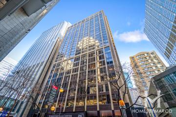 Streeterville Center building in the Streeterville neighborhood of Chicago, IL