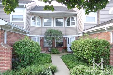 Westridge subdivision in Arlington Heights, IL