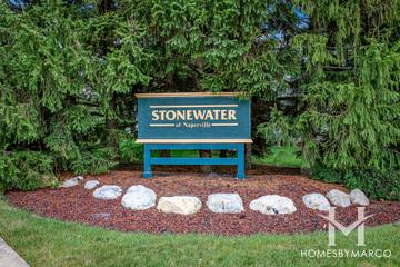 Photos of Stonewater subdivision in Naperville, IL