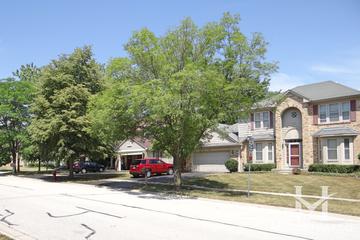 Spruce Pointe subdivision in Gurnee, IL