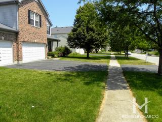 Campton Crossings subdivision in St. Charles, IL