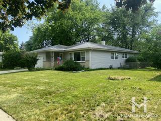 Century Oaks East subdivision in Elgin, IL