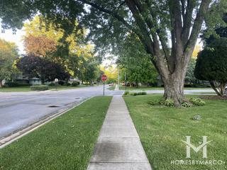Country Knolls North subdivision in Elgin, IL