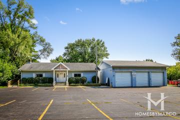 Fox River Estates subdivision in St. Charles, IL