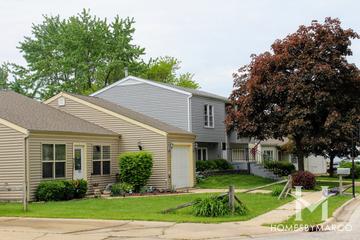 Greenfield Village subdivision in Aurora, IL