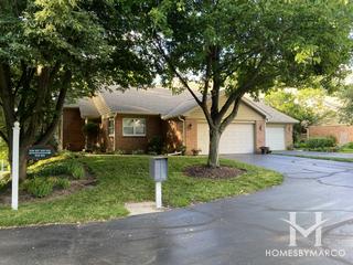 Hickory Ridge subdivision in Elgin, IL