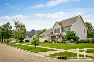 Hidden Glen subdivision in St. Charles, IL
