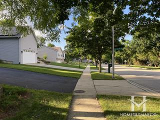 Highland Springs subdivision in Elgin, IL