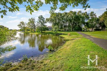 Hunters Fields subdivision in St. Charles, IL