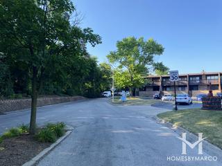 Kennington Square subdivision in Elgin, IL