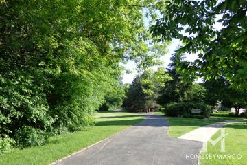 Haryan Farm subdivision in Grayslake, IL