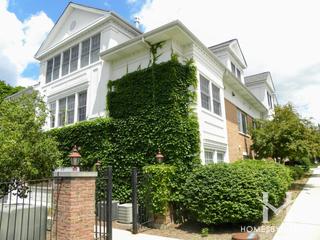 Portland Terrace subdivision in St. Charles, IL