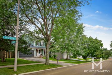 Rolling Hills Manor subdivision in St. Charles, IL