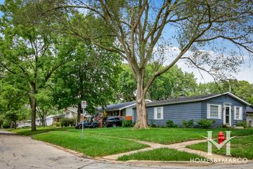 Ron Leigh Park subdivision in St. Charles, IL