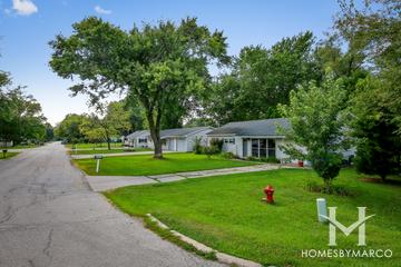 Skyline Estates subdivision in St. Charles, IL