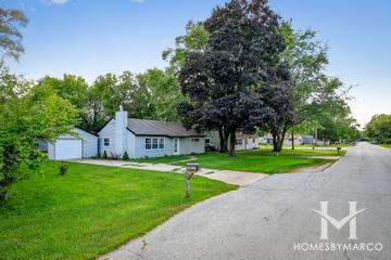 Skyline Estates subdivision in St. Charles, IL