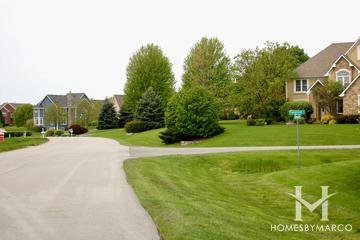 Three Lakes subdivision in St. Charles, IL