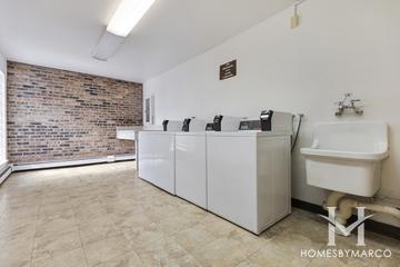 Walden building in Schaumburg, IL