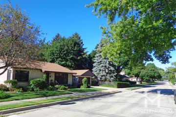 Washington Heights subdivision in Elgin, IL