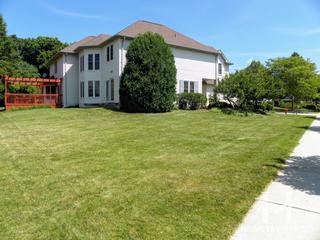 Wildwood Cove subdivision in St. Charles, IL