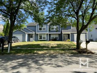 Woodland Creek subdivision in Elgin, IL