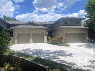 Photos of Hobson Glen subdivision in Naperville, IL