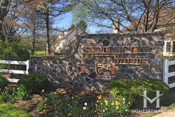 Photos of Stone Fence Farms subdivision in Vernon Hills, IL