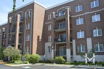 Wellington at Adler Park building in Libertyville, IL