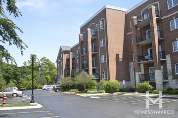 Wellington at Adler Park building in Libertyville, IL