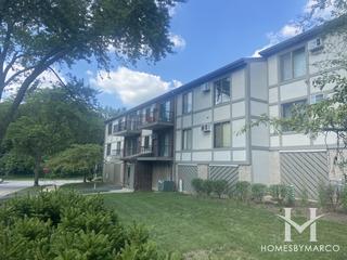 Quail Ridge subdivision in Naperville, IL