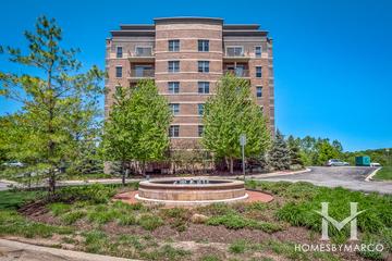 Medinah on the Lake building in Bloomingdale, IL