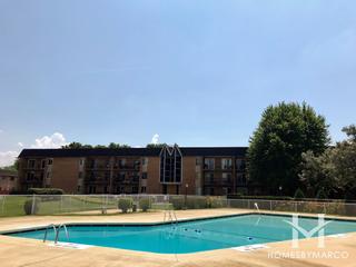Mill Crossing building in Naperville, IL