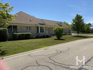 Courts of Amber Woods subdivision in Glenview, IL