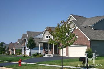 Ashton Pointe subdivision in Crystal Lake, IL