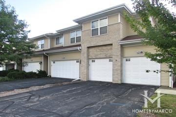 Walnut Glen subdivision in Crystal Lake, IL