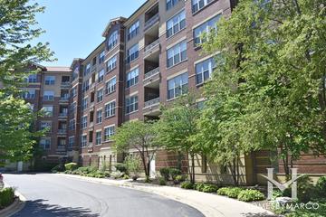 Siena At Old Orchard building in Skokie, IL