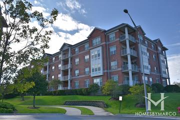Northbrook Pointe building in Northbrook, IL