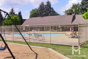 Olive Trees subdivision in Naperville, IL