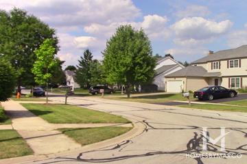 Chestnut Creek subdivision in Naperville, IL