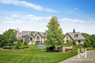 Acorn Hill Estates subdivision in Naperville, IL