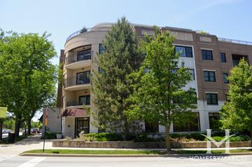 Photos of Crescent Station subdivision in Glen Ellyn, IL