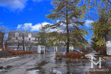 Harbor Pointe subdivision in Mundelein, IL